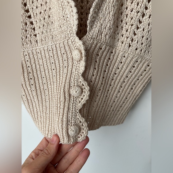 Aritzia Wilfred Caraway boho crochet crop cardigan sweater - Picture 6 of 10